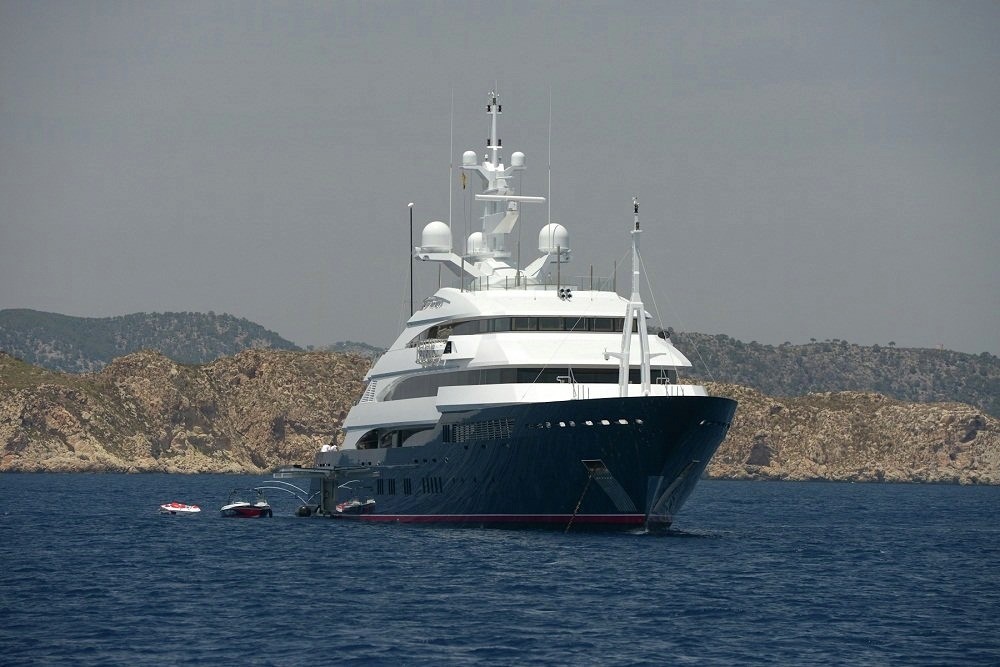 yacht amevi price